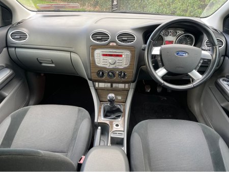 2009 Ford Focus GHIA 1.8 TDCI 5SPEED 5DR thumbnail