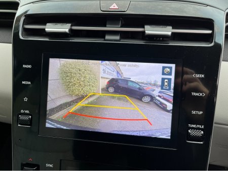 2023 Hyundai Tucson EXECUTIVE AUTOMATIC PLUG-IN HYBRID 1.6 PETROL //FULL LEATHER HEATED SEATS//REVERSE CAMERA// €32,950 thumbnail