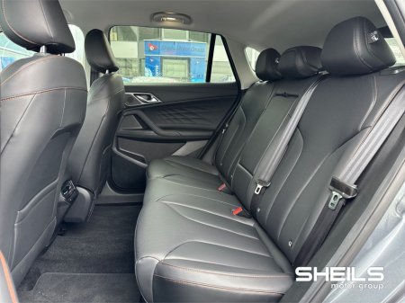 2026 MG HS Plug-in Hybrid EV 2WD Auto Exclusive €40,995 thumbnail