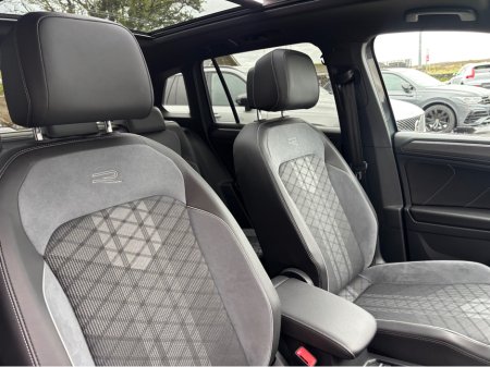 2024 Volkswagen Tiguan - thumbnail 19