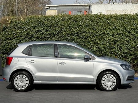 2015 Volkswagen Polo - thumbnail 2