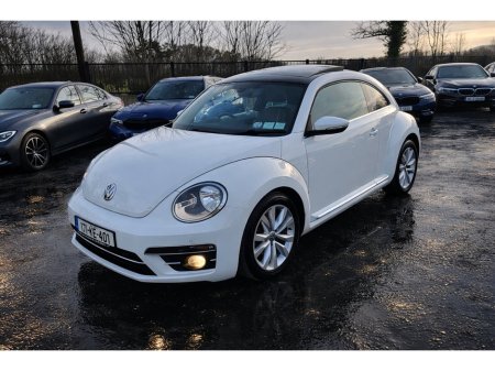 2017 Volkswagen Beetle - thumbnail 4