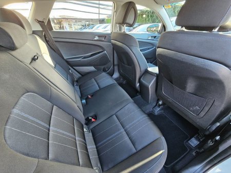 2017 Hyundai Tucson 1.7 CRDI, COMFORT MODEL, LOW MILEAGE, FINANCE, NATIONWIDE WARRANTY, 5 STAR REVIEWS €14,995 thumbnail