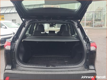 2023 Toyota Corolla 1.8 Hybrid Luna Hatchback €27,900 thumbnail