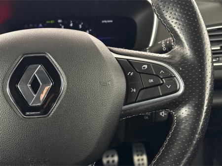 2021 Renault Megane - thumbnail 23