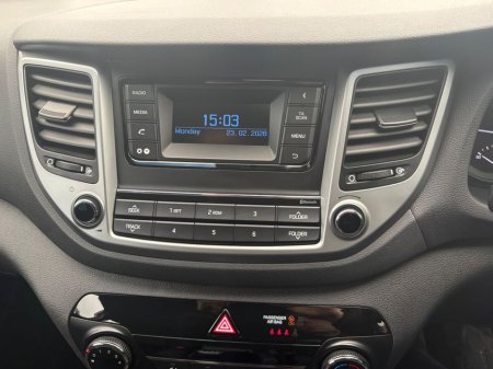 2018 Hyundai Tucson - thumbnail 18