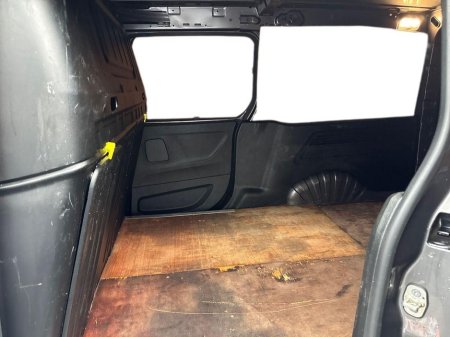 2024 Peugeot Partner - thumbnail 10