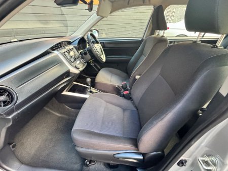 2018 Toyota Corolla - thumbnail 8