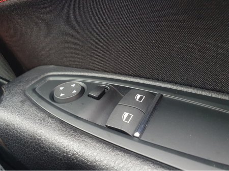 2017 BMW 2 Series - thumbnail 26