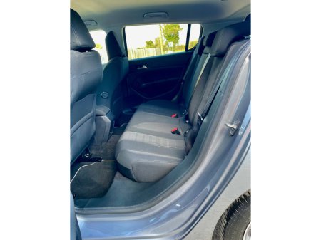 2017 Peugeot 308 - thumbnail 19