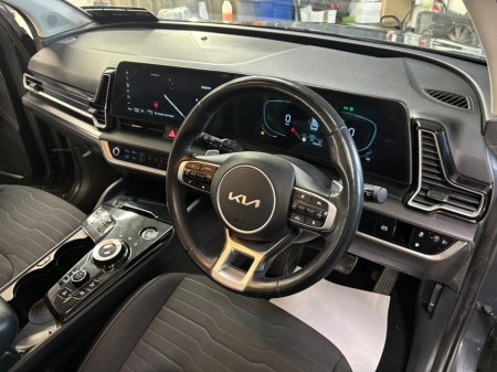 2023 Kia Sportage 1.6 PHEV K3 €30,950 thumbnail