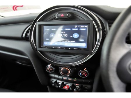 2016 MINI Hatch 1.5 AUTO 5DR *CARPLAY*ANDROID AUTO*1 YEARS WARRANTY* €15,890 thumbnail