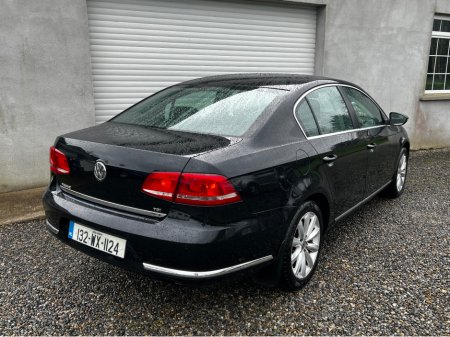 2013 Volkswagen Passat - thumbnail 2