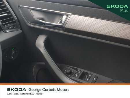 2024 Skoda Karoq Style 1.0TSi 110bhp (From €112 per week) €34,995 thumbnail