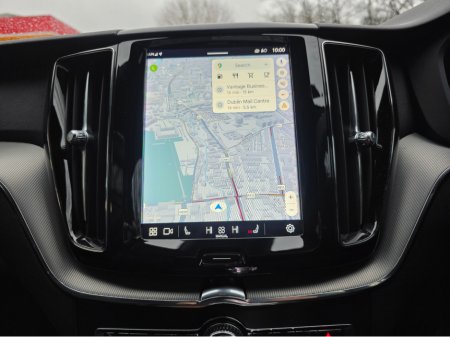 2023 Volvo XC60 2.0 B4 PLUS DARK AUTO. HUGE SPEC. FINANCE ARRANGED. SIMI. AA APPROVED. €42,950 thumbnail