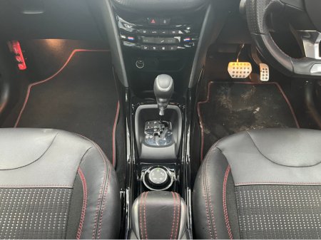 2019 Peugeot 2008 - thumbnail 20