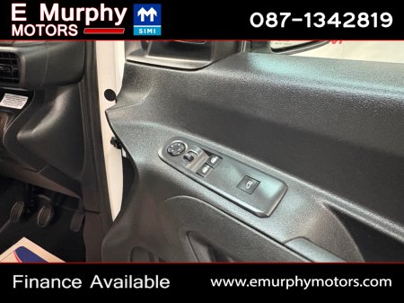 2021 Toyota Proace PROACE CITY ICON 1.5 HDI LOW MILEAGE €65 PER WEEK €12,967 thumbnail