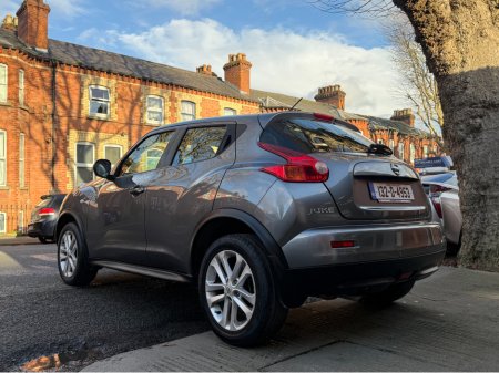 2013 Nissan Juke 1.6 Petrol SV, 1 Owner From New, New Nct 11/2026, Tax 07/2026, Bluetooth, Cruise Control, A/C, Alloys, Full Service History, Service & Warranty Included, SIMI Dealer, €6,750 thumbnail