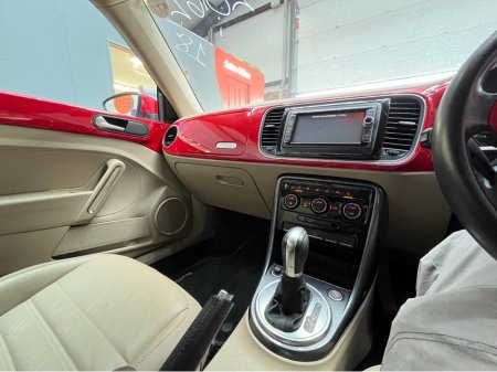 2018 Volkswagen Beetle - thumbnail 12