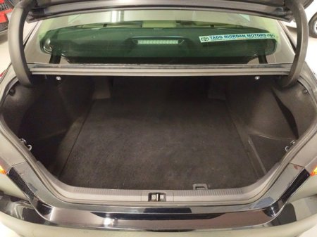 2019 Toyota Camry - thumbnail 10