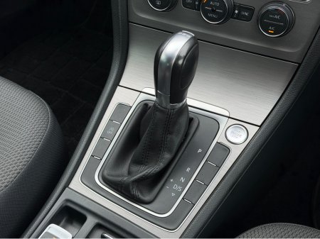 2016 Volkswagen Golf - thumbnail 28