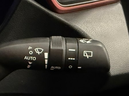 2019 Toyota Corolla 1.8 Hybrid Luna Sport Hatchback €18,900 thumbnail