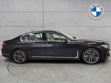 2020 BMW 7 Series - thumbnail 3
