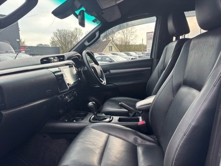 2024 Toyota Hilux - photo 6