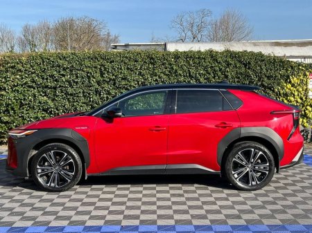 2023 Toyota bZ4X - thumbnail 4