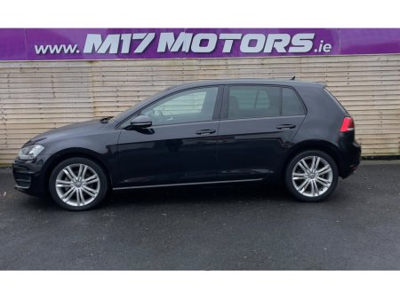 2015 Volkswagen Golf - view 4