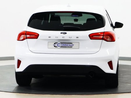 2019 Ford Focus - thumbnail 4