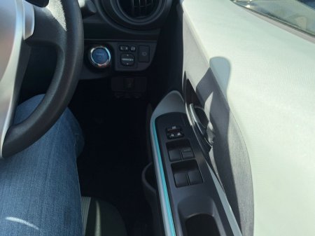 2012 Toyota Aqua  €7,950 thumbnail