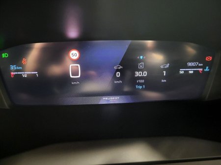 2025 Peugeot 2008 1.2 Puretech 100bhp Allure €31,975