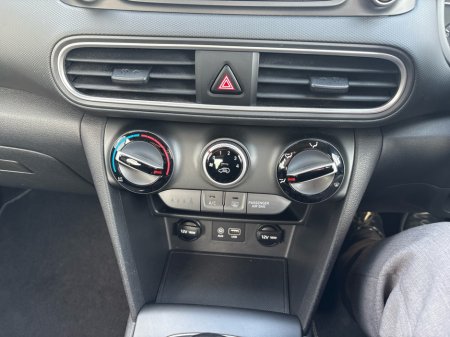 2018 Hyundai Kona - thumbnail 19