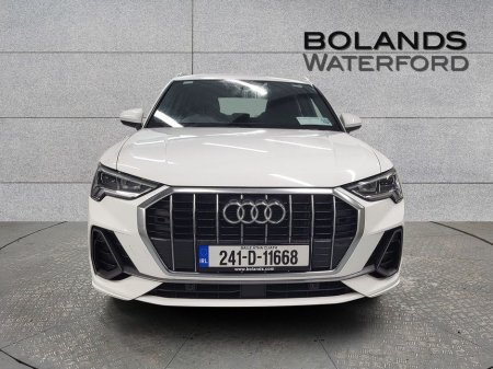 2024 Audi Q3 45 TFSI E S Tronic S line €43,975 thumbnail