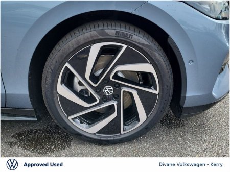 2026 Volkswagen ID.7 TOURER PRO PLUS 286HP 77KW BATTERY €51,400 thumbnail