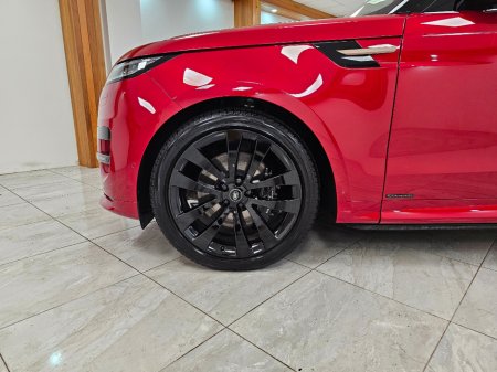2024 Land Rover Range Rover Sport - thumbnail 3