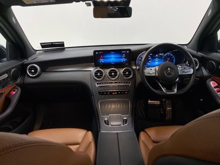 2022 Mercedes-Benz GLC Class GLC 300de PHEV 4 Matic AMG Line €49,950 thumbnail