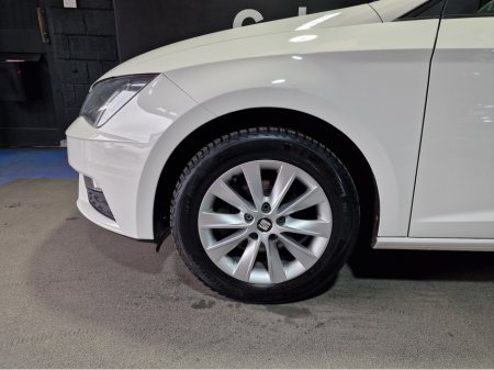 2017 SEAT Leon SE TECHNOLOGY-1.2 PETROL-LOW MILES €13,950 thumbnail