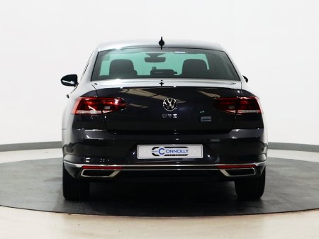 2021 Volkswagen Passat - thumbnail 4