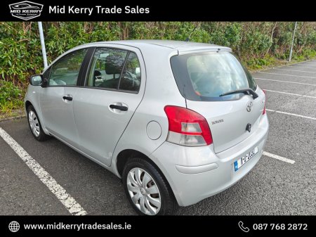 2011 Toyota Yaris 1.4 D-4D TERRA 5DR €3,995 thumbnail
