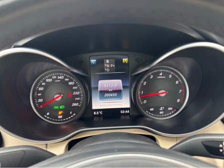 2017 Mercedes-Benz C Class 180 AVANTGARDE AUTO 4DR €16,900 thumbnail