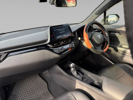 2017 Toyota C-HR 1.8 Petrol Hybrid Auto €18,950 thumbnail