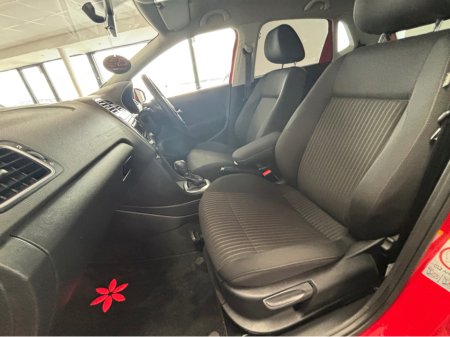 2012 Volkswagen Polo - thumbnail 10