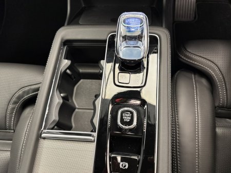 2026 Volvo XC90 T8 ULTRA BLACK EDITION *3 FREE SERVICES* €210 PER WEEK ON PCP €104,995 thumbnail