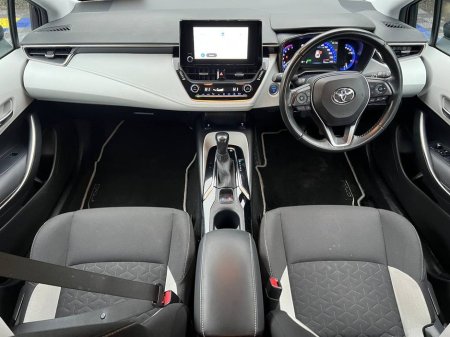 2022 Toyota Corolla SOL ESTATE 1.8 HYBRID // DIAMOND CUT ALLOYS // REVERSE CAMERA // ADAPTIVE CRUISE CONTROL €20,900 thumbnail