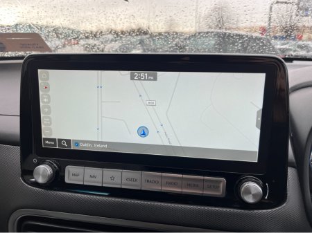 2023 Hyundai Kona KAUAI PREMIUM 64KWH EV //FULL LEATHER//HEATED SEATS AND STEERING WHEEL//REVERSE CAMERA//SAT NAV//KRELL SOUND SYSTEM// €23,950 thumbnail