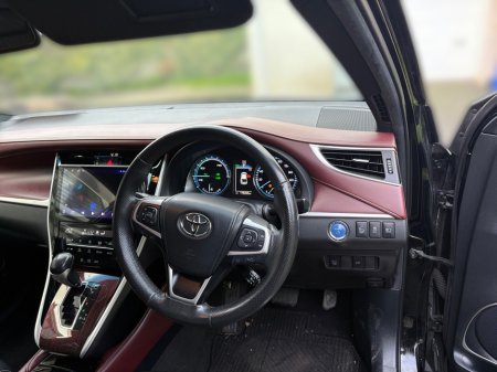 2016 Toyota Harrier SUV €18,995 thumbnail