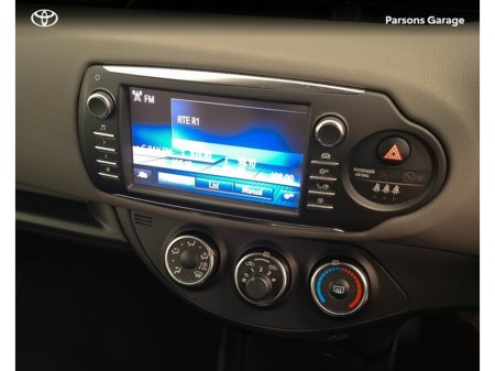 2020 Toyota Yaris - thumbnail 9