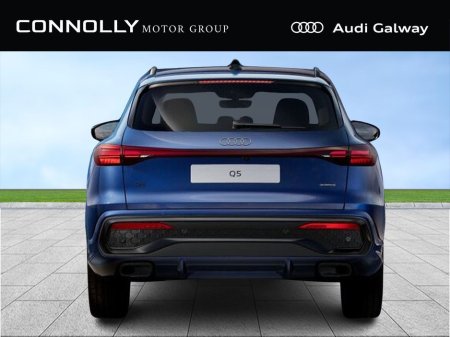 2026 Audi Q5 S-LINE E-HYBRID QUATTRO A/T €75,950 thumbnail